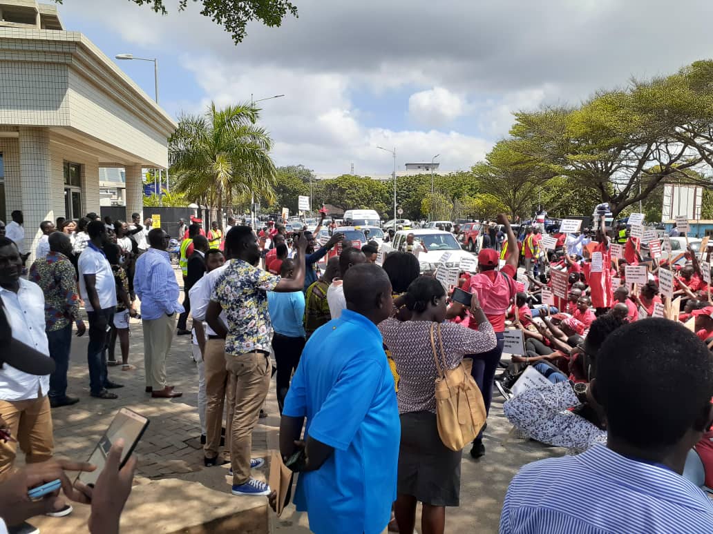 Protests in Ghana over legal education