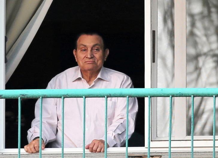 Hosni Mubarak dies