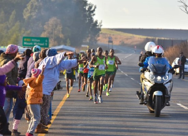 Man dies before Marathon finish line