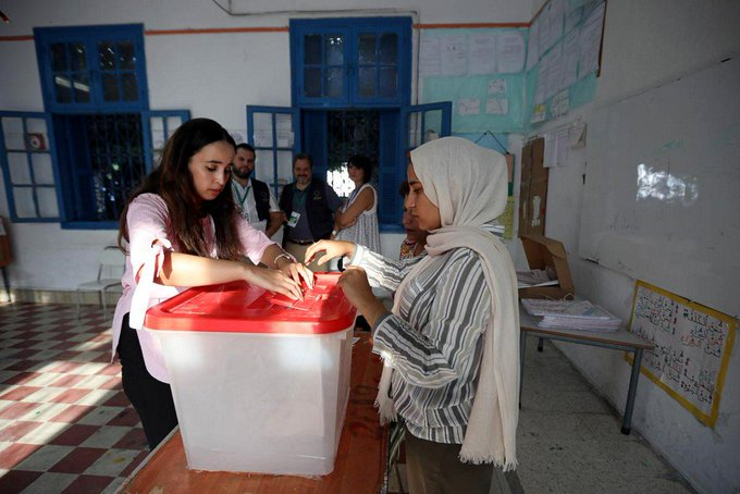 Voting in Tunisia