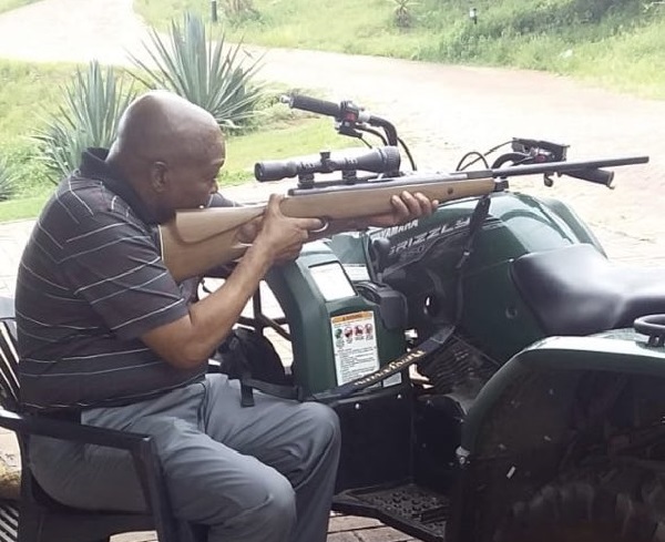 Jacob Zuma with gun